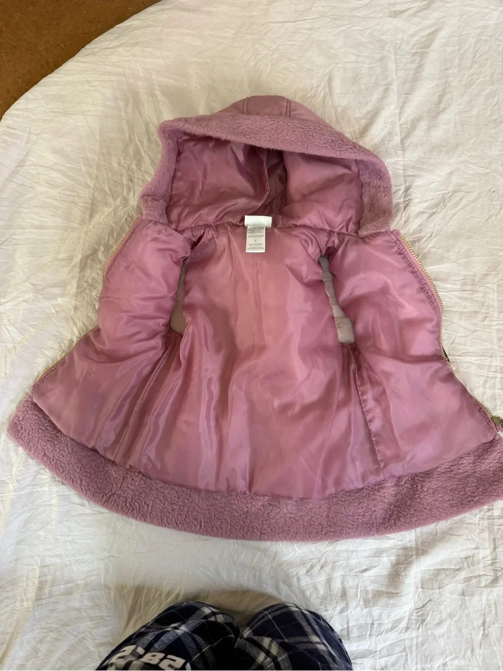 Nicole Miller Mauve Pink Quilted Hooded Puffer Vest with Faux Fur Trim